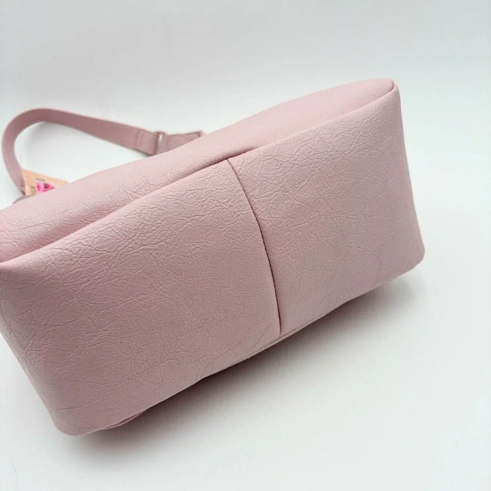 Betsey Johnson LBROSA Bow Hobo Bag Purse Shoulder Bag Y2K Pink Blush‎